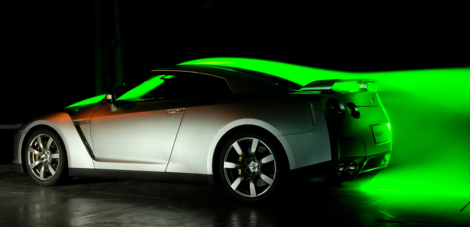 NISSAN_GT-R_2008_10