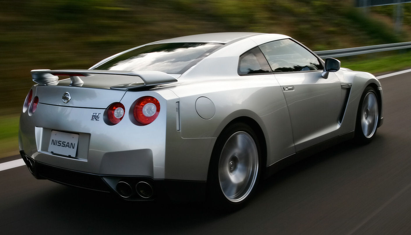 NISSAN_GT-R_2008_28