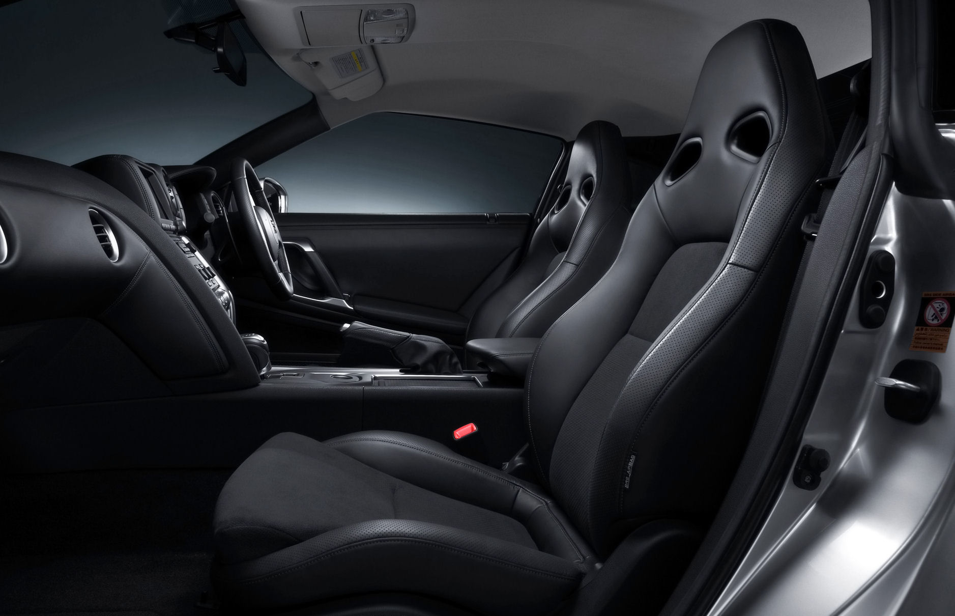 NISSAN_GT-R_2008_48